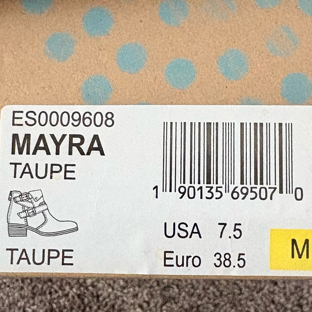 Eurosoft by Sofft Mayra Ankle Boots - Picture 12 of 13